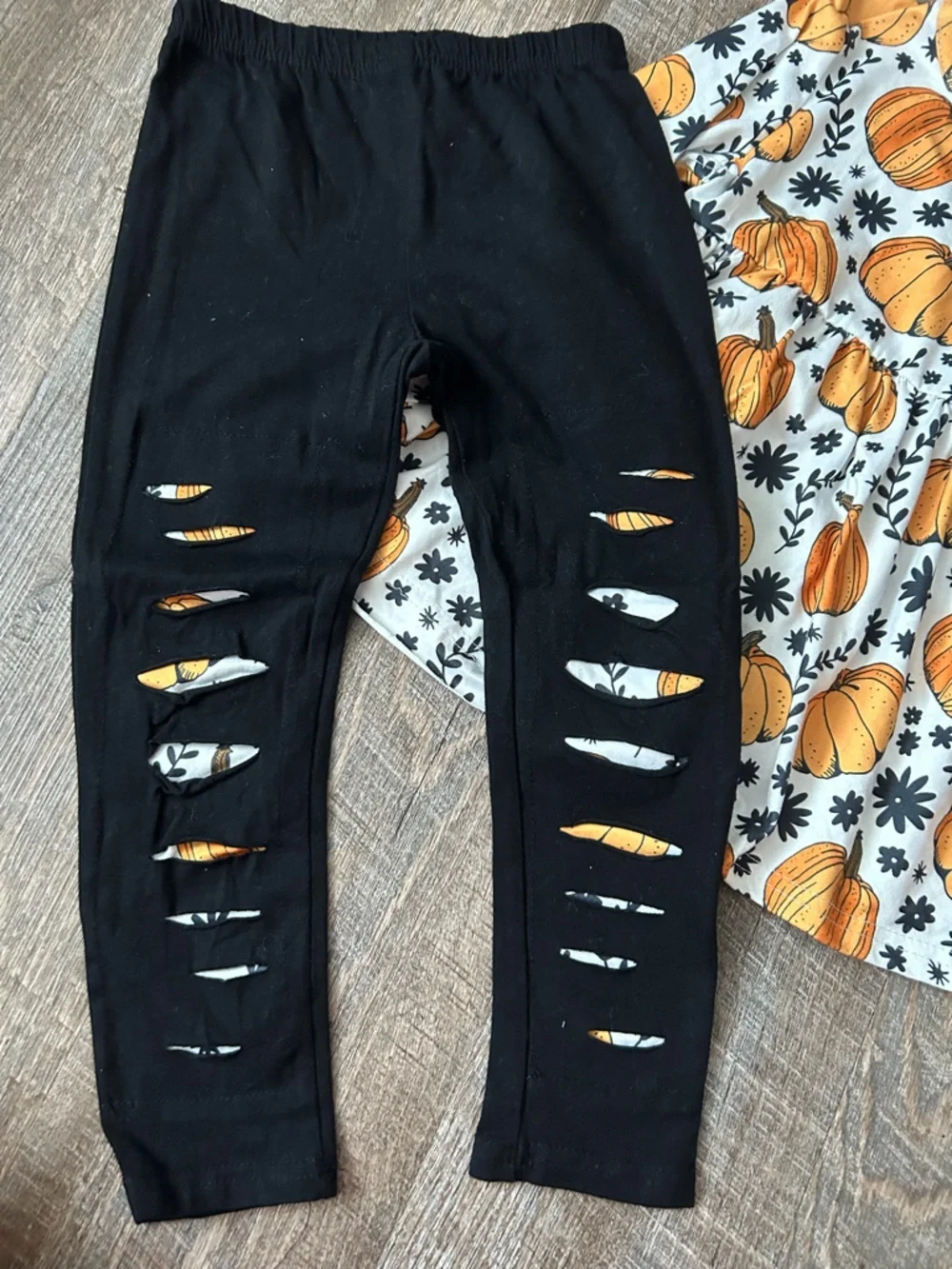 🌸 $10 SALE 🌸 Toddler Girls Pumpkin Outfit